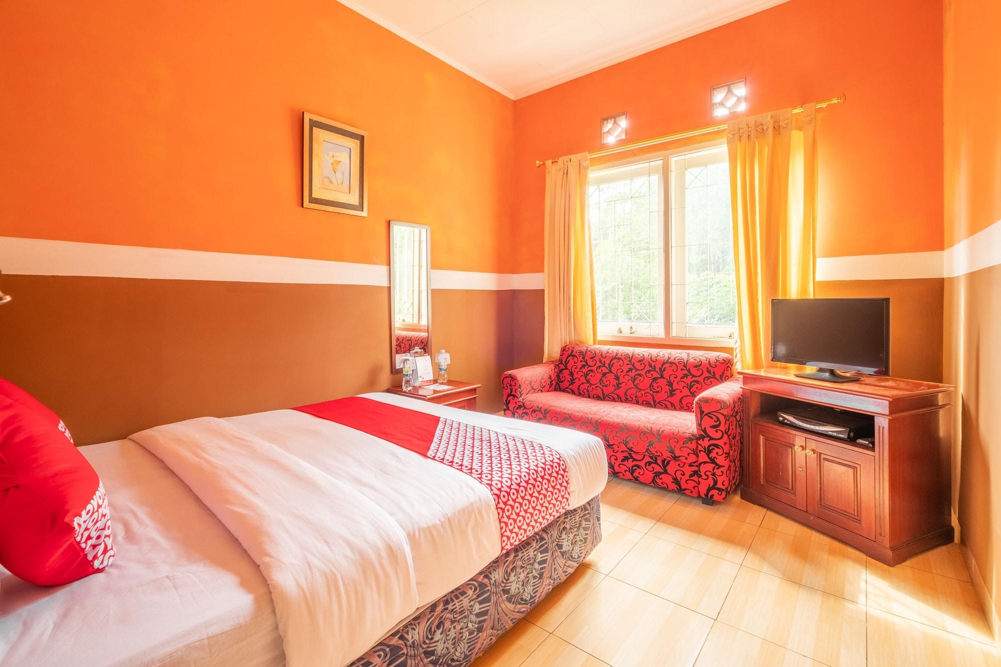 Reddoorz Plus At Grand Yustik Sukabumi Exterior foto
