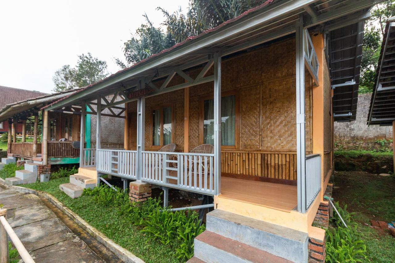 Reddoorz Plus At Grand Yustik Sukabumi Exterior foto