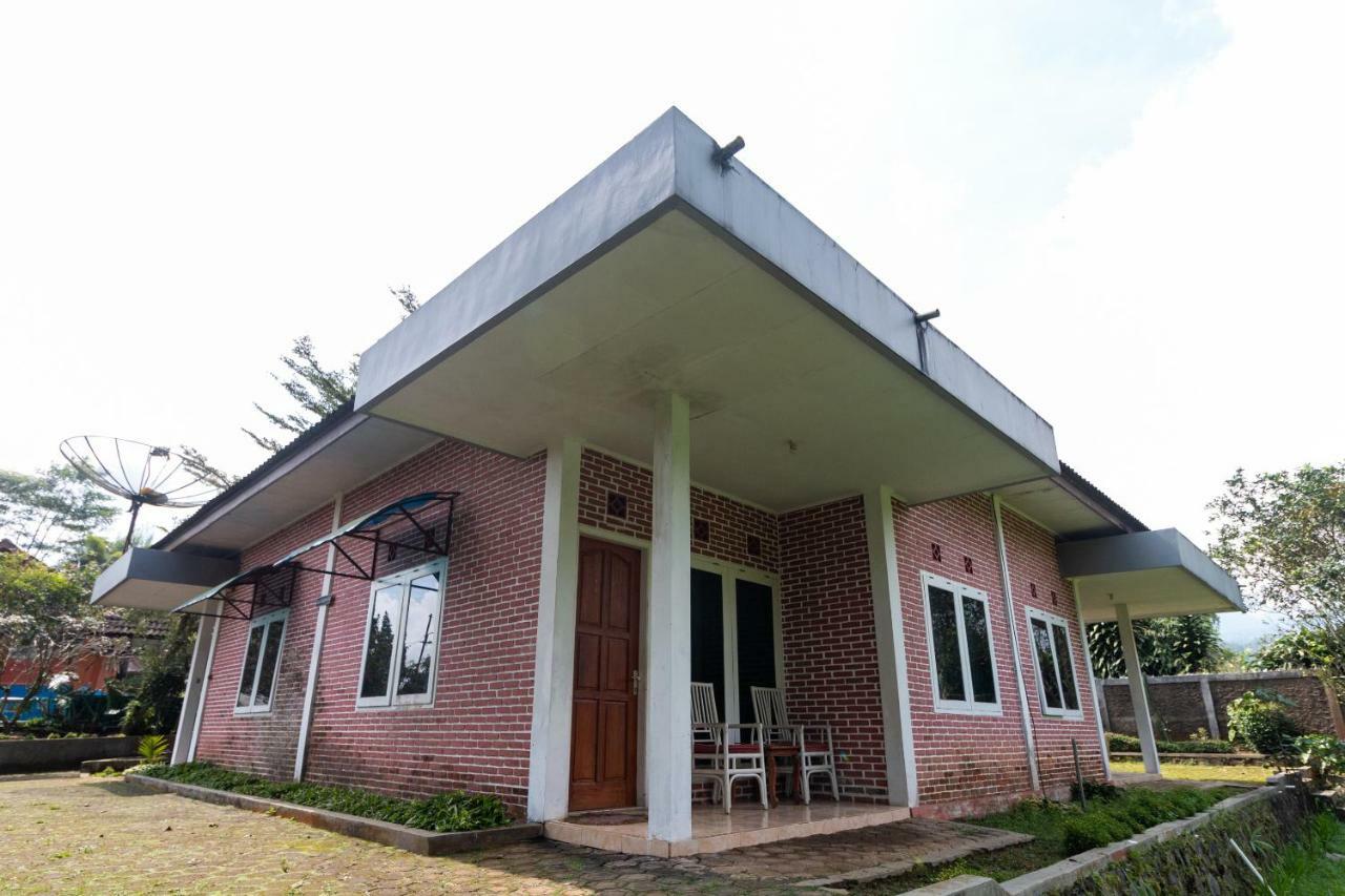 Reddoorz Plus At Grand Yustik Sukabumi Exterior foto